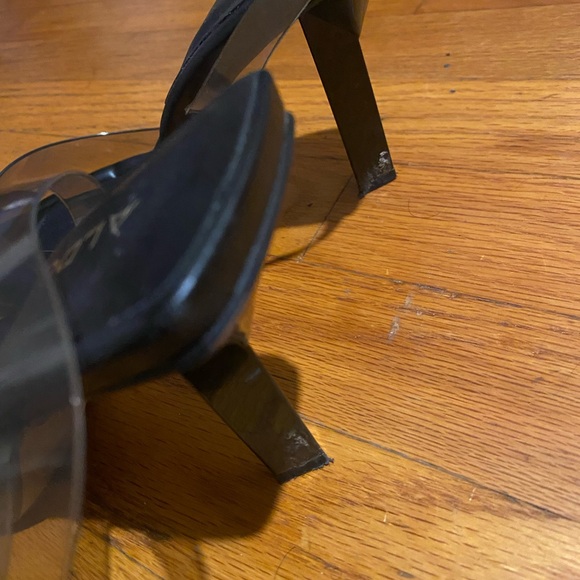 Aldo clear pointy toe heels - Picture 2 of 4